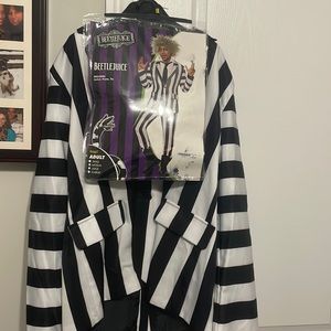 Beetle juice costume worn once